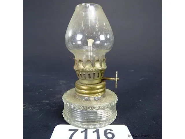 Miniatuur olielamp - afbeelding 1 van  3