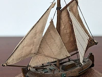 Miniatuur zwaardboot - afbeelding 1 van  6