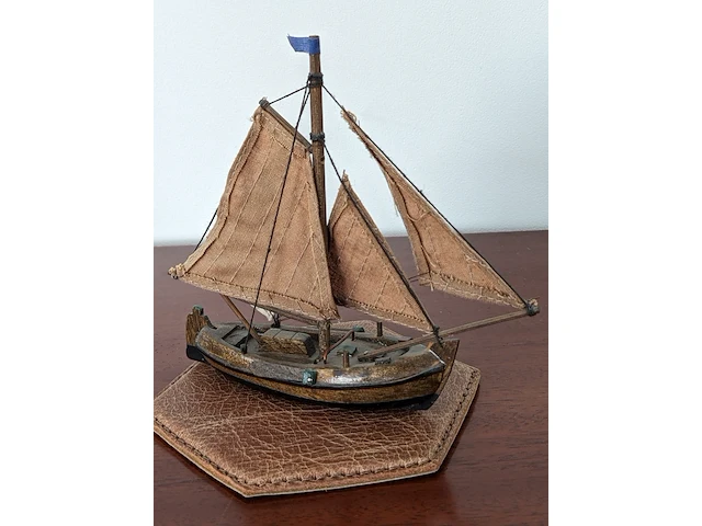 Miniatuur zwaardboot - afbeelding 2 van  6