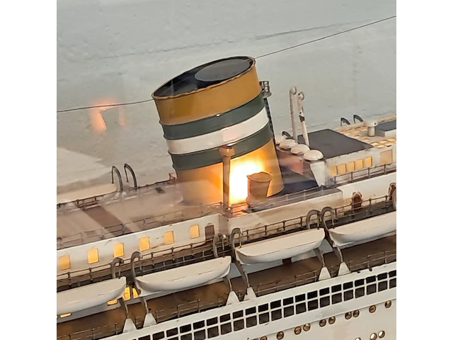 Miniatuurboot "nieuw amsterdam" - afbeelding 8 van  36