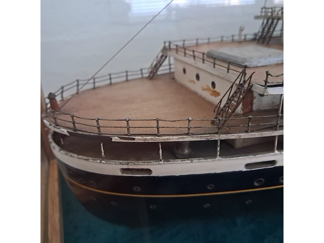 Miniatuurboot "nieuw amsterdam" - afbeelding 11 van  36