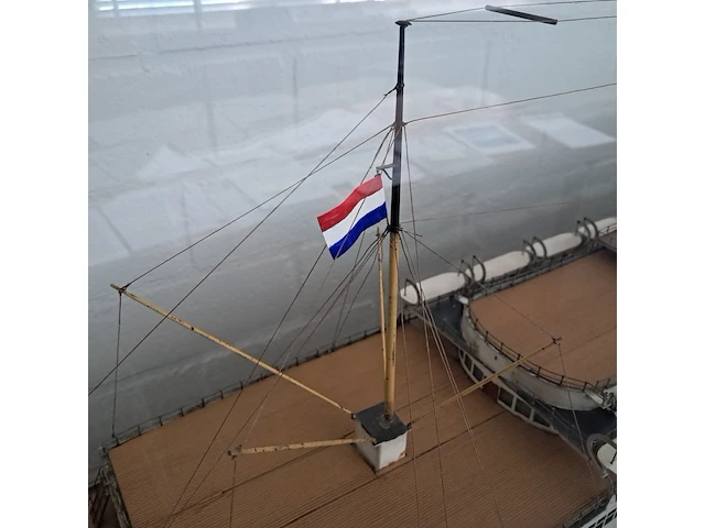 Miniatuurboot "nieuw amsterdam" - afbeelding 14 van  36