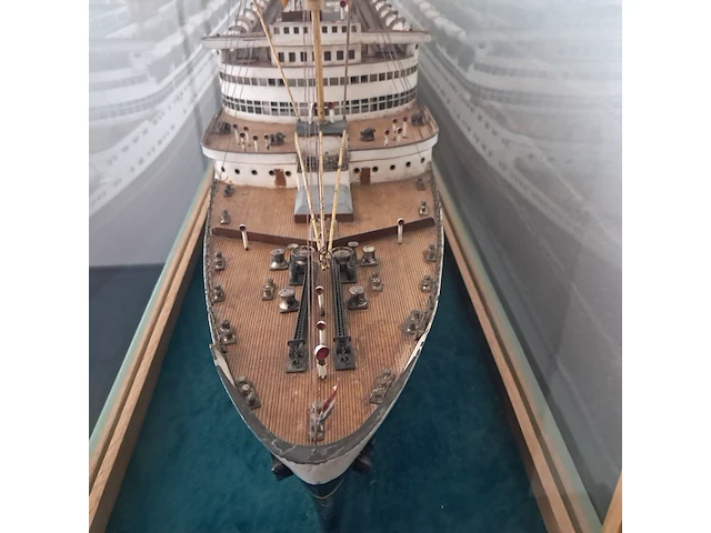 Miniatuurboot "nieuw amsterdam" - afbeelding 20 van  36