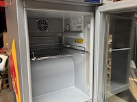 Minibar, koelkast, red bull - afbeelding 4 van  9