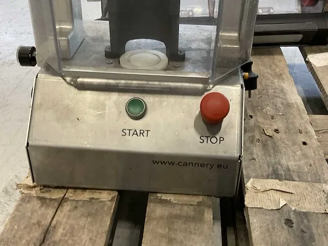 Minicannery blikjes afvulmachine - afbeelding 6 van  9