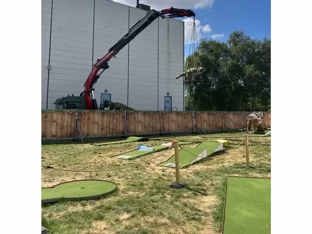 Minigolfbaan - 18 holes - afbeelding 1 van  8