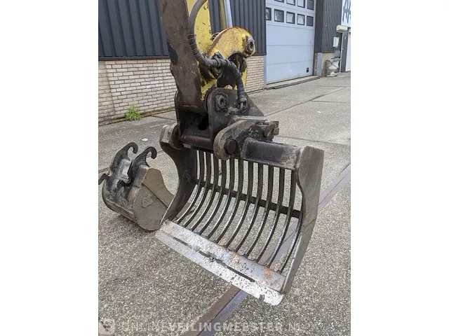 Minigraafmachine yanmar, b17-2ex, bouwjaar 2001 - afbeelding 3 van  32