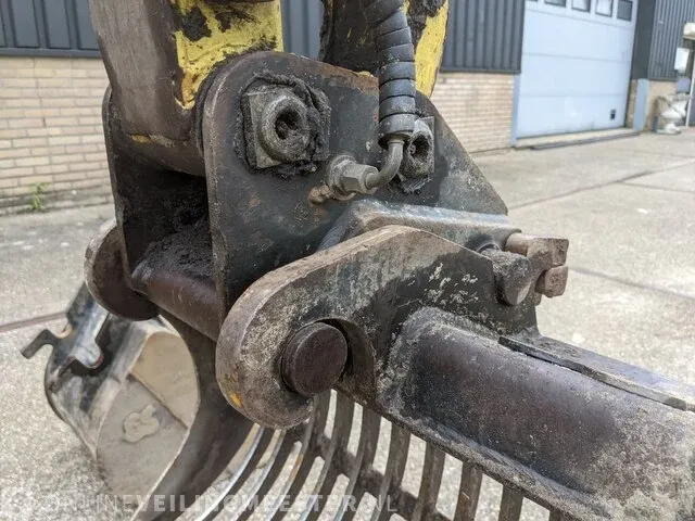 Minigraafmachine yanmar, b17-2ex, bouwjaar 2001 - afbeelding 4 van  32