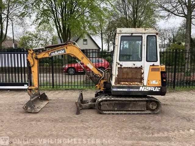 Minigraver hanix, n260-2, oranje, bouwjaar 1990 - afbeelding 7 van  14