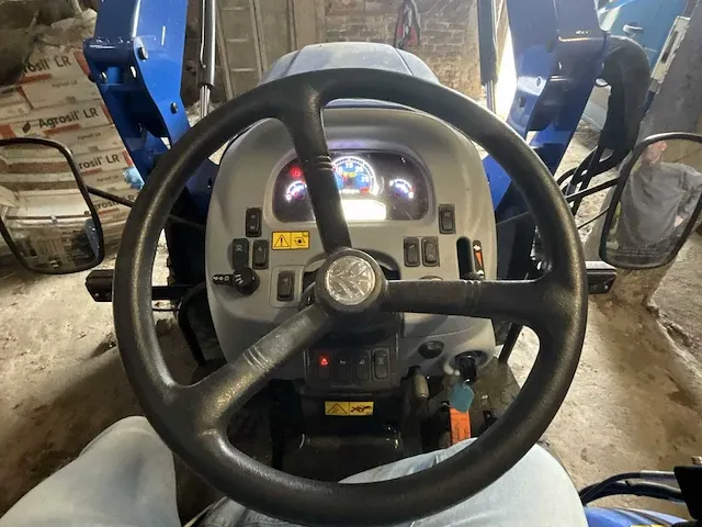 Minitractor - new holland boomer 50 - *249 draaiuren* - afbeelding 21 van  47