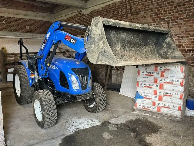 Minitractor - new holland boomer 50 - *249 draaiuren* - afbeelding 12 van  47