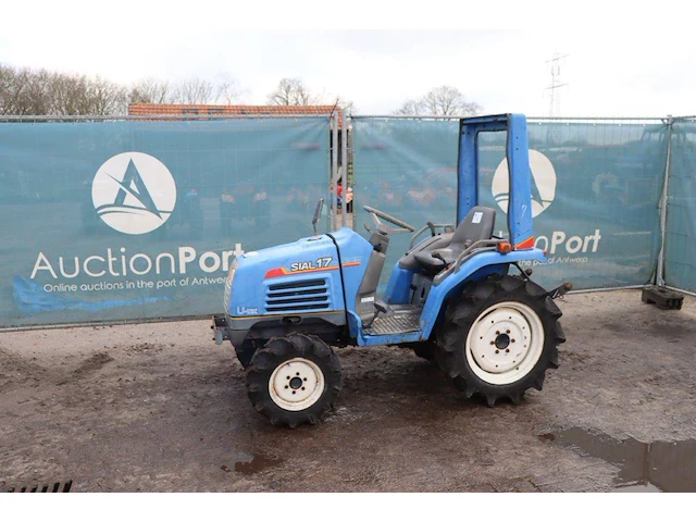 Minitractor iseki sial 17 diesel 17pk - afbeelding 1 van  1