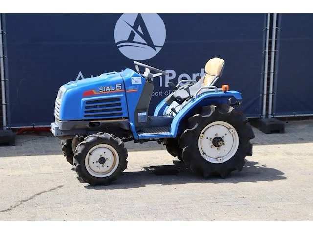 Minitractor iseki sial 5diesel - afbeelding 1 van  1