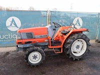 Minitractor kubota grandel gl260 diesel 24.7pk - afbeelding 1 van  1