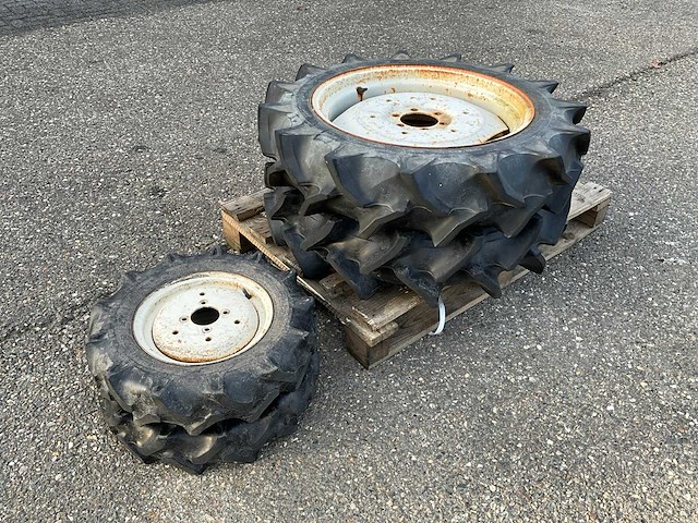 Minitractor wielen set - afbeelding 1 van  9