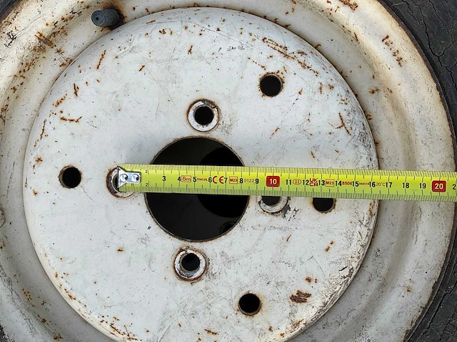 Minitractor wielen set - afbeelding 7 van  9