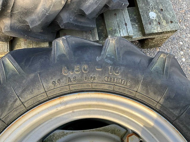 Minitractor wielen set - afbeelding 9 van  11