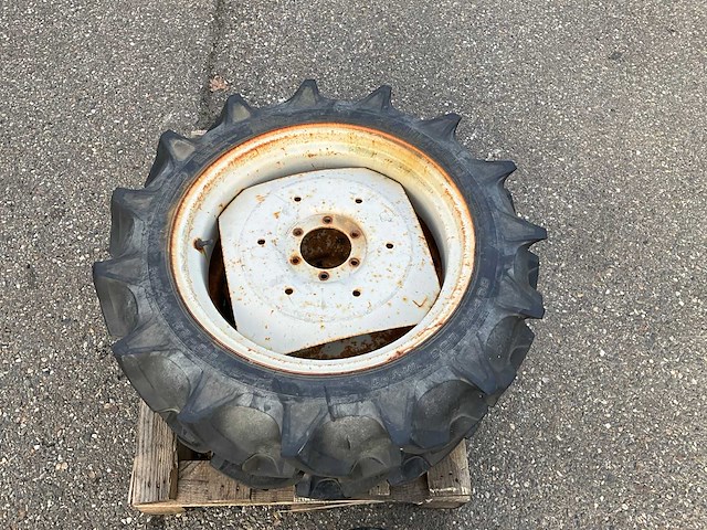 Minitractor wielen set - afbeelding 8 van  9