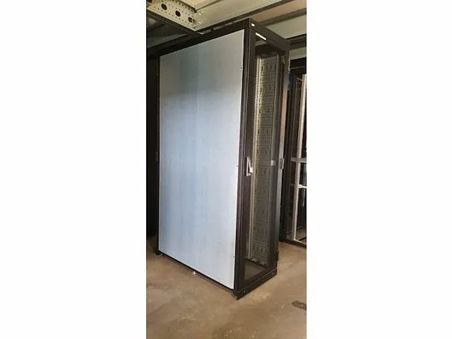Minkels 19” patchkast (4x) - afbeelding 6 van  12