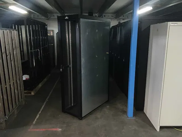 Minkels 19” patchkast - afbeelding 1 van  11