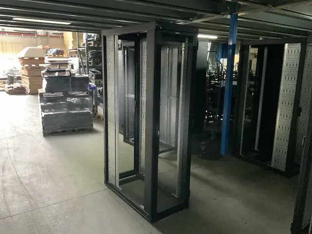 Minkels 19” patchkast - afbeelding 2 van  5