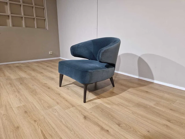 Minotti - aston - fauteuil - showroommodel - afbeelding 3 van  9