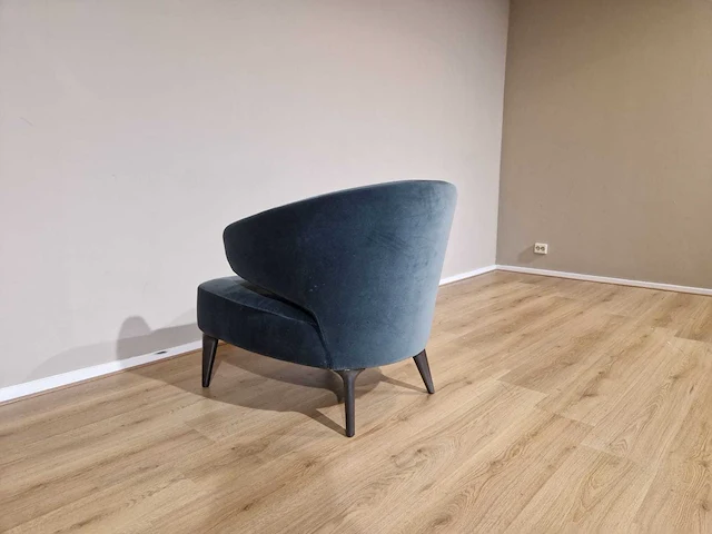 Minotti - aston - fauteuil - showroommodel - afbeelding 6 van  9