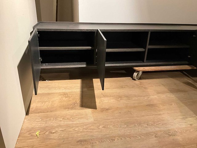 Mintjens wandmeubel - afbeelding 9 van  16