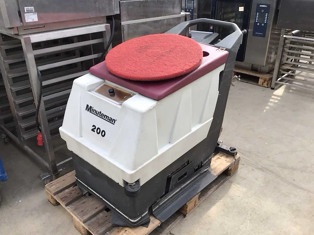Minuteman 200 schrob zuigmachine - afbeelding 3 van  7