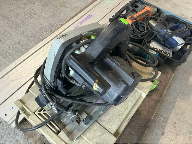 Mirka, festool cirkelzaag, schuurmachine, heatgun en geleiders - afbeelding 2 van  15