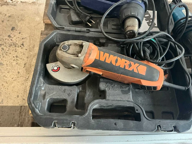 Mirka, festool cirkelzaag, schuurmachine, heatgun en geleiders - afbeelding 8 van  15