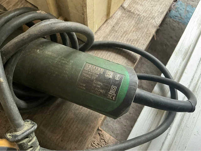 Mirka, festool cirkelzaag, schuurmachine, heatgun en geleiders - afbeelding 14 van  15