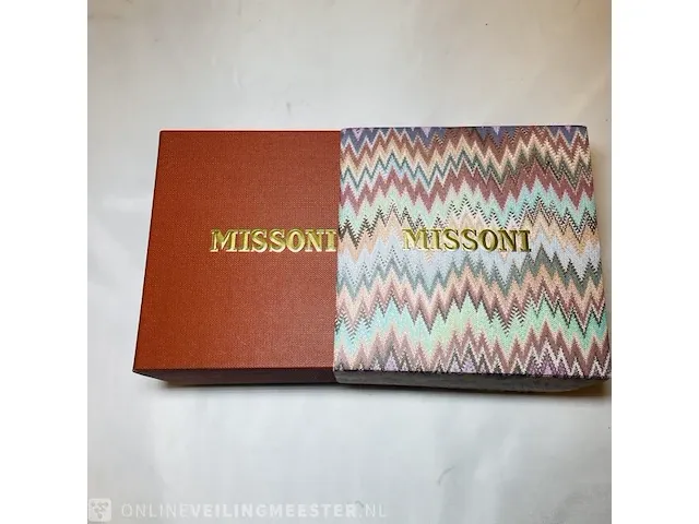 Missoni horloge 60 diamanten 0.33 carat prijs €1900,00 + taxatierapport - afbeelding 6 van  10