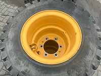 Mitas fork lift fl-08 dubbellucht bandenset voor volvo ew60 kraan - afbeelding 7 van  11