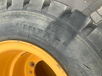 Mitas fork lift fl-08 dubbellucht bandenset voor volvo ew60 kraan - afbeelding 11 van  11