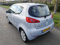 Mitsubishi - 2005 - colt - 1.3 invite - 39-rs-hd - afbeelding 9 van  14