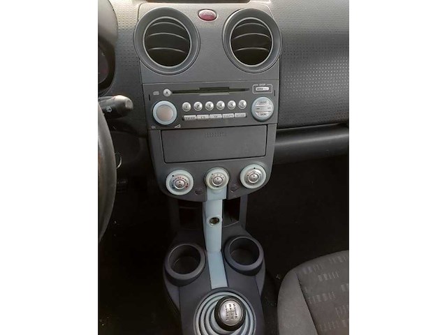 Mitsubishi - 2005 - colt - 1.3 invite - 39-rs-hd - afbeelding 14 van  14