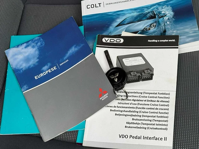 Mitsubishi - 2007 - colt - 1.3 invite - 22-xf-pd - afbeelding 11 van  21