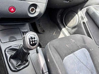 Mitsubishi - 2008 - outlander sport - 2.0 invite+ - 66-zg-rn - schade - afbeelding 12 van  18