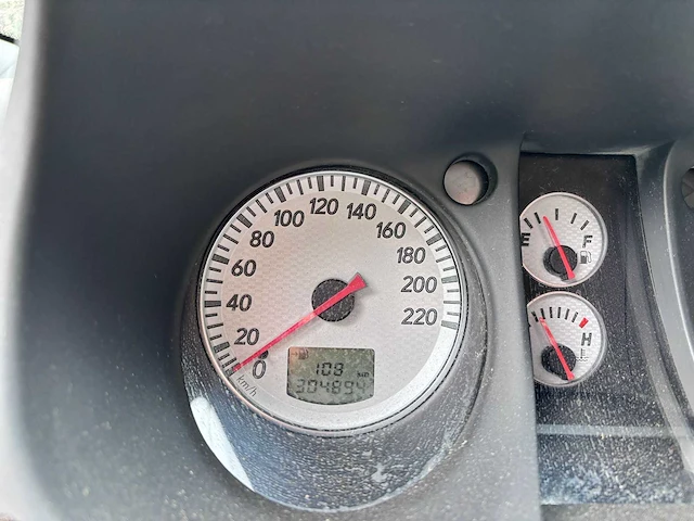 Mitsubishi - 2008 - outlander sport - 2.0 invite+ - 66-zg-rn - schade - afbeelding 15 van  18