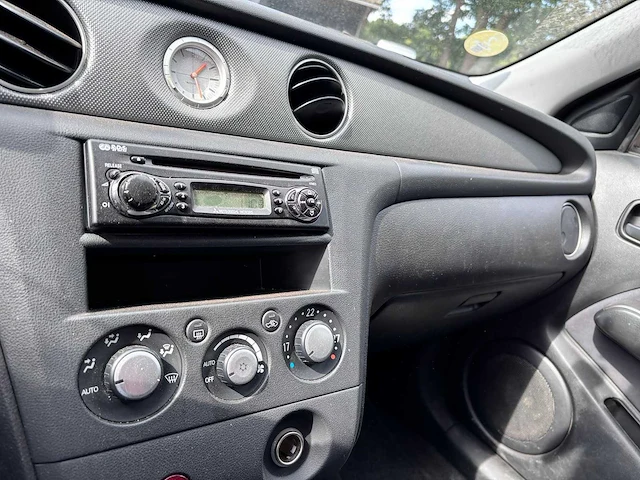 Mitsubishi - 2008 - outlander sport - 2.0 invite+ - 66-zg-rn - schade - afbeelding 16 van  18