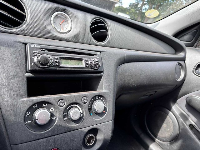 Mitsubishi - 2008 - outlander sport - 2.0 invite+ - 66-zg-rn - schade - afbeelding 8 van  18