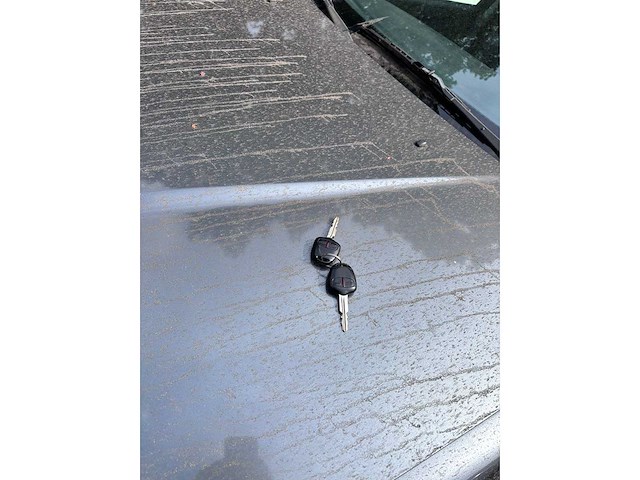 Mitsubishi - 2008 - outlander sport - 2.0 invite+ - 66-zg-rn - schade - afbeelding 9 van  18