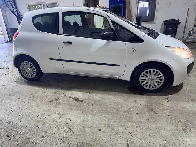 Mitsubishi - colt - 1.1 cz3 - 42-rn-xd - afbeelding 6 van  17