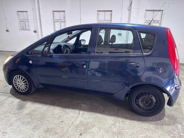 Mitsubishi - colt - 1.3 invite automaat- 41-tk-jk - afbeelding 12 van  19