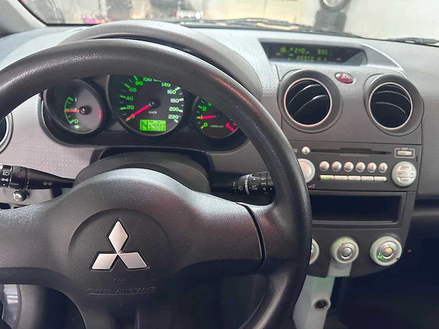 Mitsubishi - colt - 1.3 invite automaat- 41-tk-jk - afbeelding 19 van  19