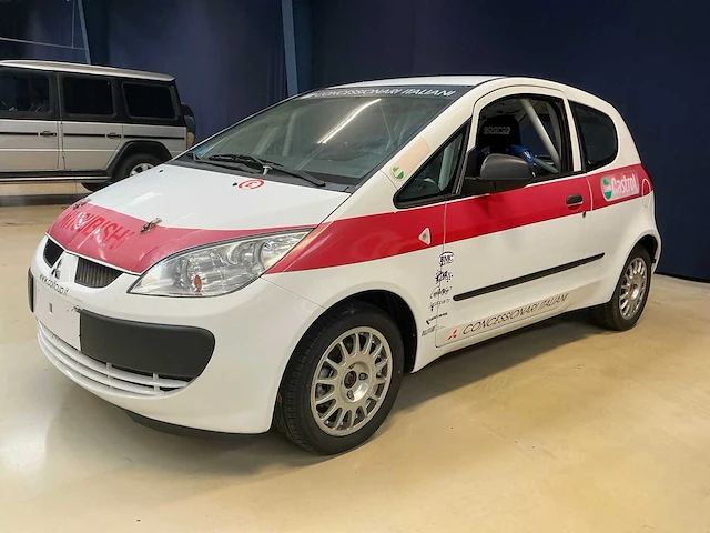 Mitsubishi - colt cup - ralliart - circuitvoertuig - afbeelding 1 van  12