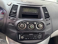 Mitsubishi - grandis - 2.4-16v intense 6p. - 16-pb-nk - afbeelding 4 van  17