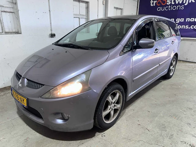 Mitsubishi - grandis - 2.4-16v intense 6p. - 16-pb-nk - afbeelding 1 van  17