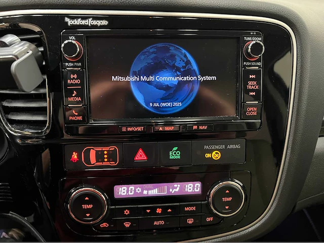 Mitsubishi - outlander - 2.0 ev plug in hybrid - lpg - personenauto -2015 - afbeelding 5 van  38